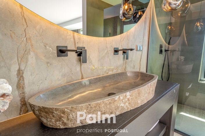 Image No.31-6 Bed Apartment for sale