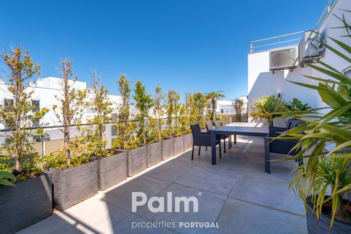 Image No.41-6 Bed Apartment for sale