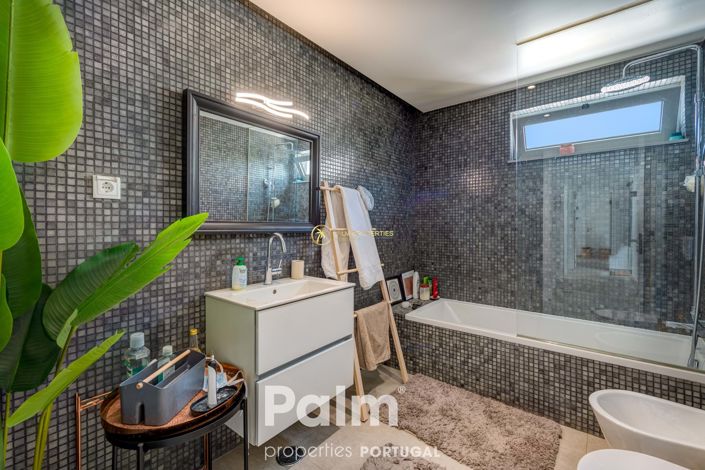 Image No.12-Appartement de 4 chambres à vendre à Lagoa