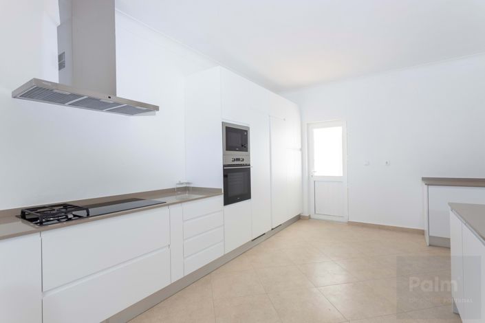 Image No.11-4 Bed Villa for sale