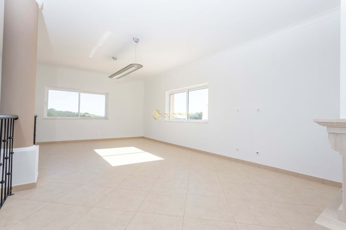 Image No.18-4 Bed Villa for sale