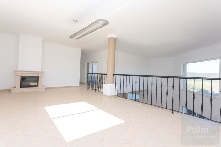 Image No.19-4 Bed Villa for sale