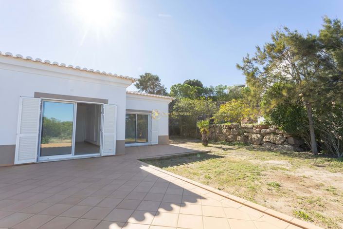 Image No.40-4 Bed Villa for sale