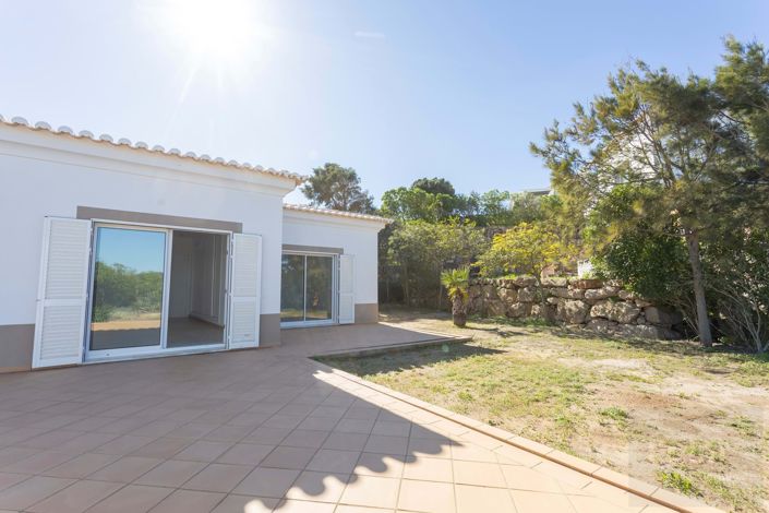 Image No.40-4 Bed Villa for sale