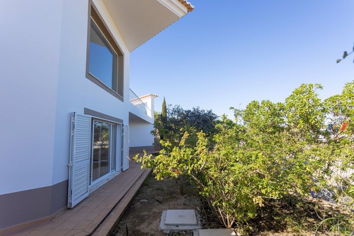 Image No.45-4 Bed Villa for sale