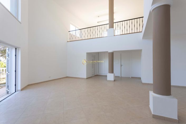 Image No.7-4 Bed Villa for sale