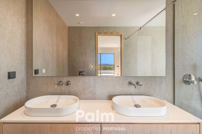 Image No.37-3 Bed Villa for sale