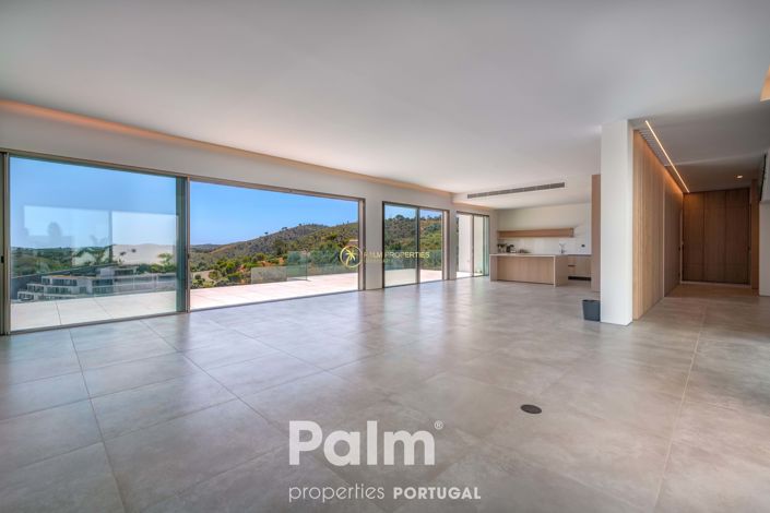 Image No.4-3 Bed Villa for sale