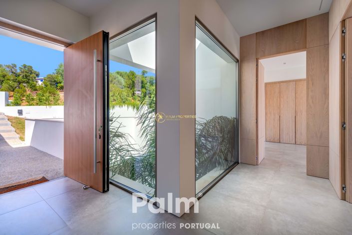 Image No.52-3 Bed Villa for sale