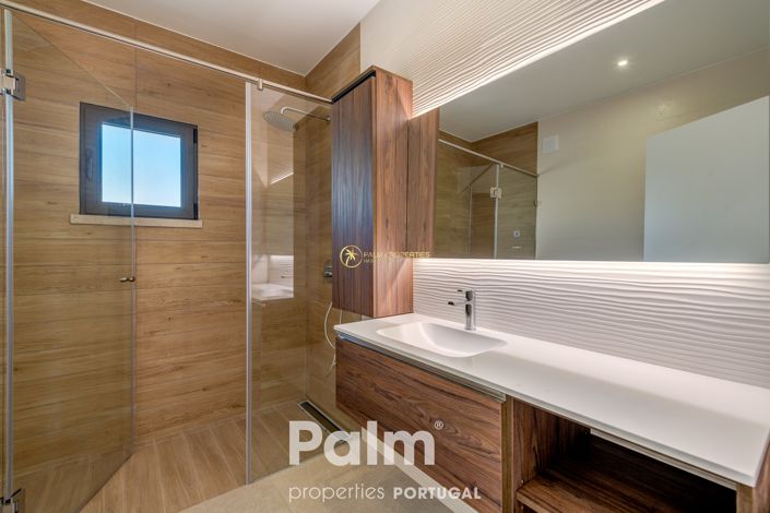 Image No.21-4 Bed Villa for sale