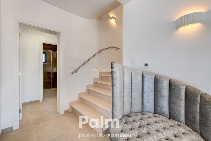 Image No.30-4 Bed Villa for sale