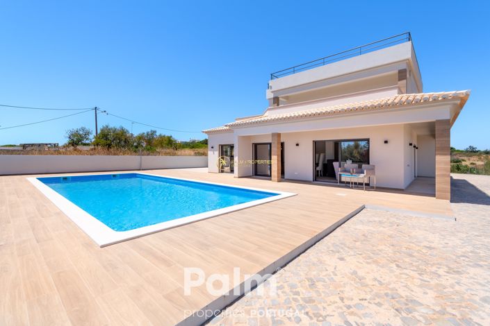 Image No.4-4 Bed Villa for sale