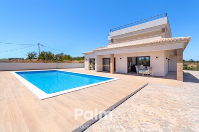 1706-635744-4017d2f44a169e2070a298ad08d2a2828