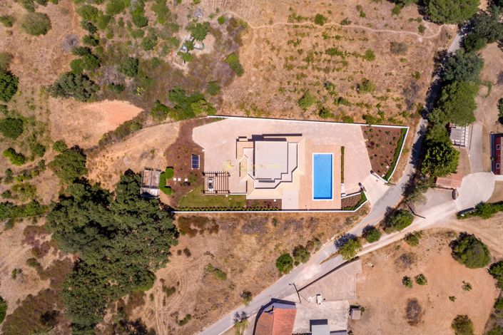 Image No.58-4 Bed Villa for sale