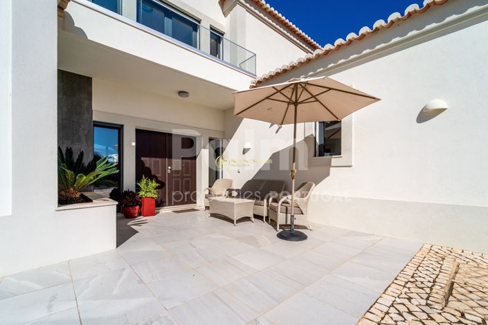 Image No.3-Villa de 4 chambres à vendre à Lagoa