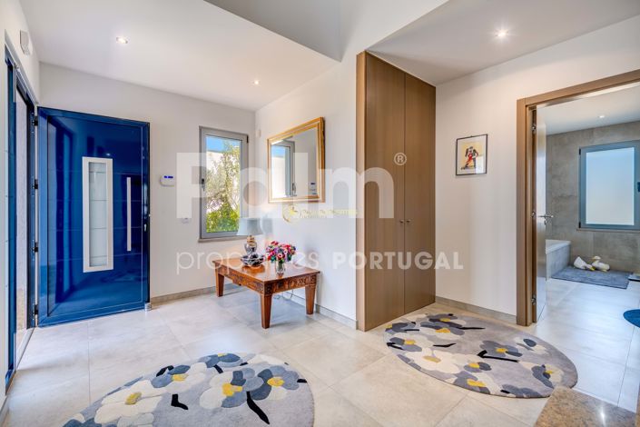 Image No.13-3 Bed Villa for sale