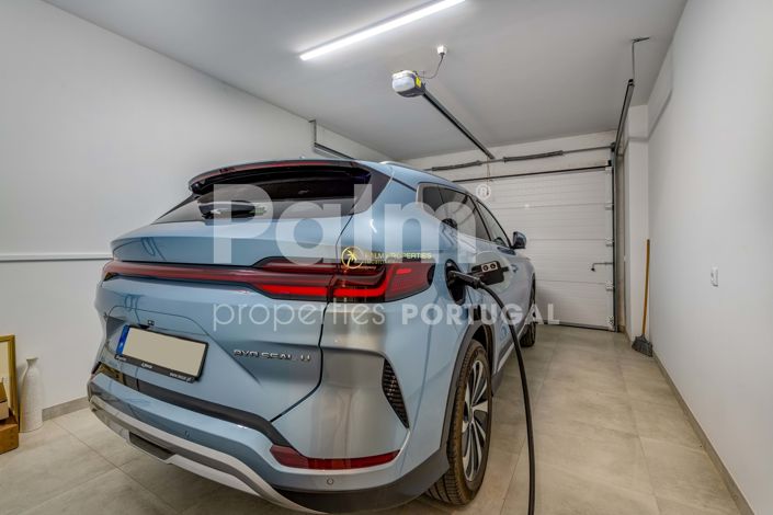 Image No.15-3 Bed Villa for sale