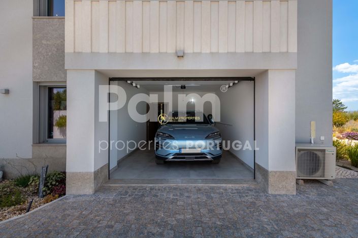 Image No.86-3 Bed Villa for sale