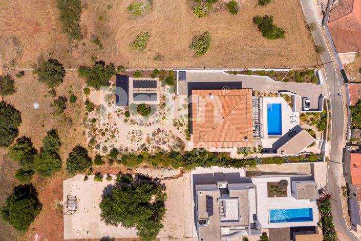 Image No.88-3 Bed Villa for sale