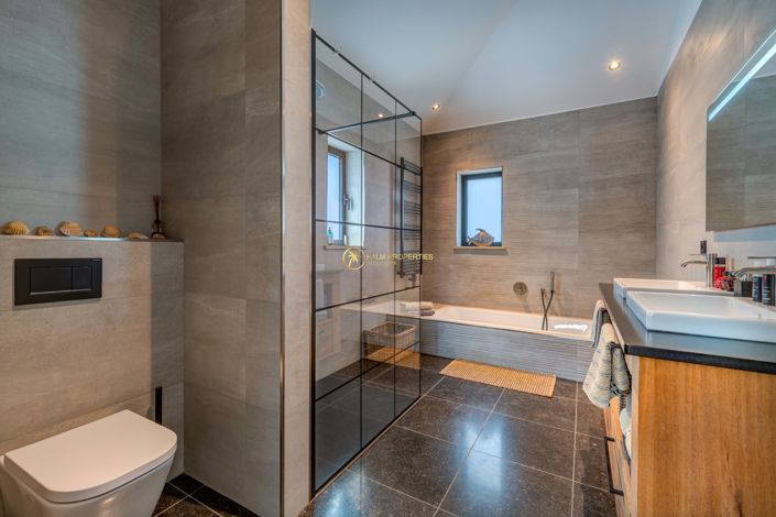 Image No.45-3 Bed Villa for sale