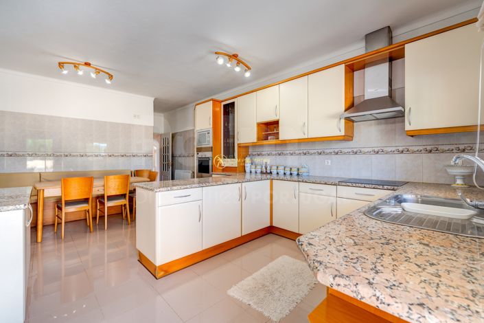 Image No.30-5 Bed Villa for sale