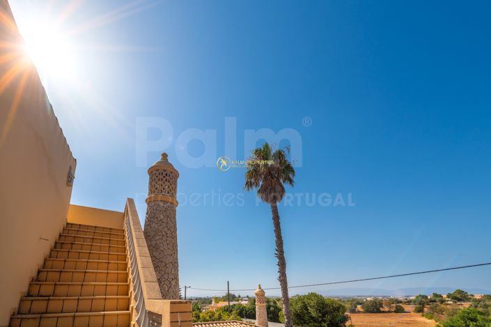 Image No.40-5 Bed Villa for sale