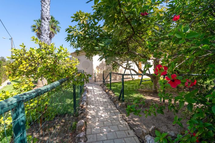 Image No.51-5 Bed Villa for sale