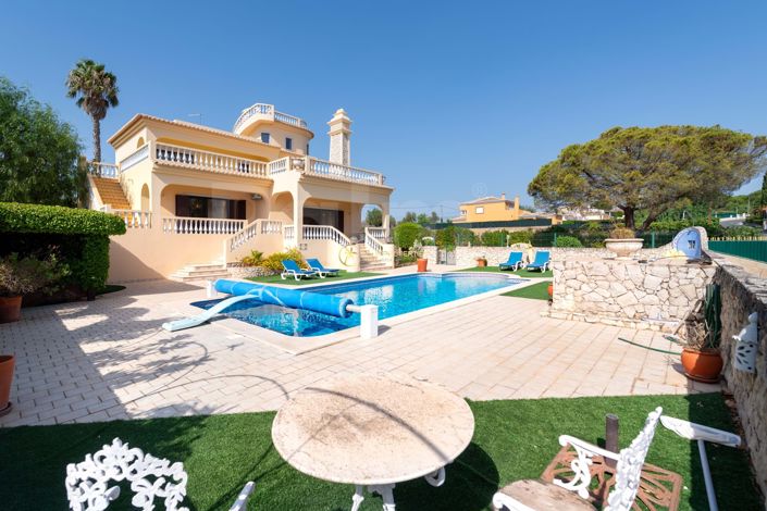 Image No.55-5 Bed Villa for sale