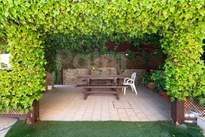 Image No.60-5 Bed Villa for sale