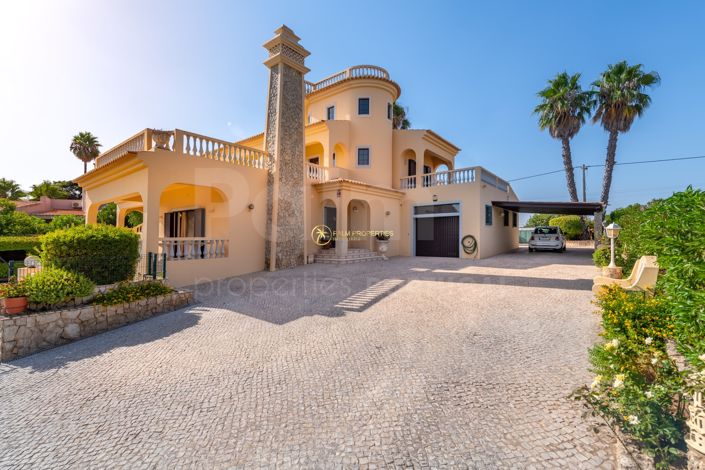 Image No.61-5 Bed Villa for sale