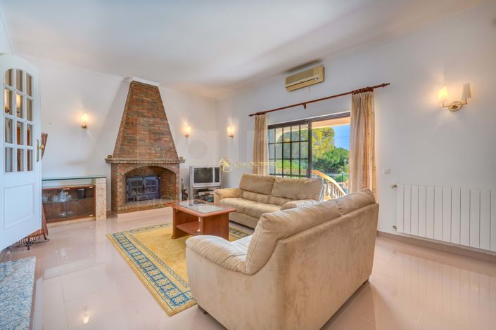 Image No.8-5 Bed Villa for sale