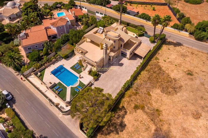 Image No.65-5 Bed Villa for sale