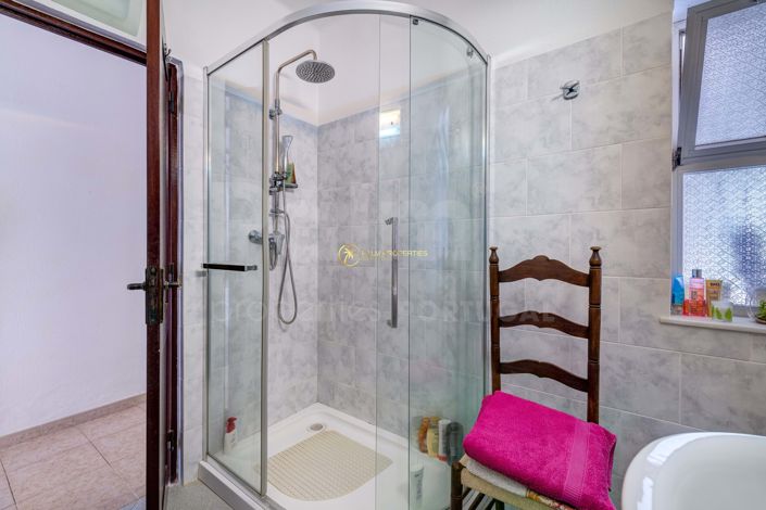 Image No.16-3 Bed Villa for sale