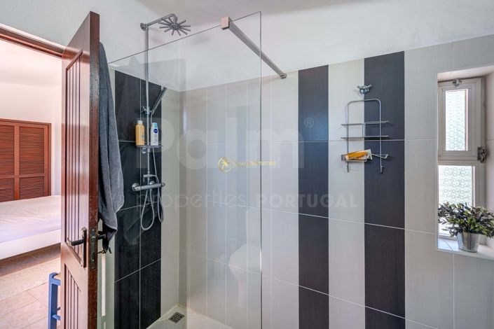 Image No.21-3 Bed Villa for sale