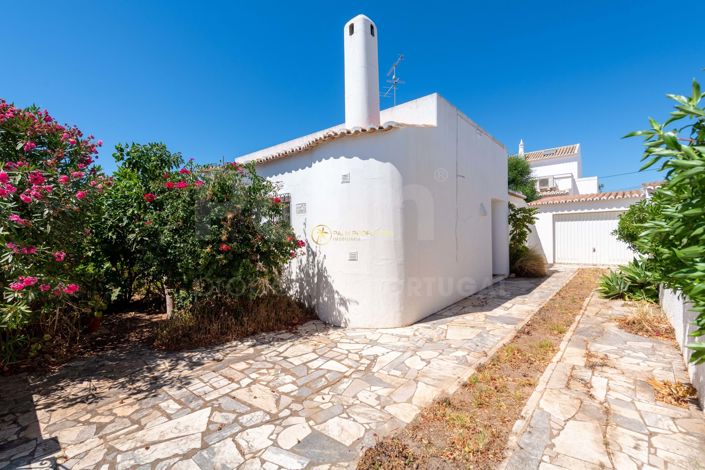 Image No.26-3 Bed Villa for sale