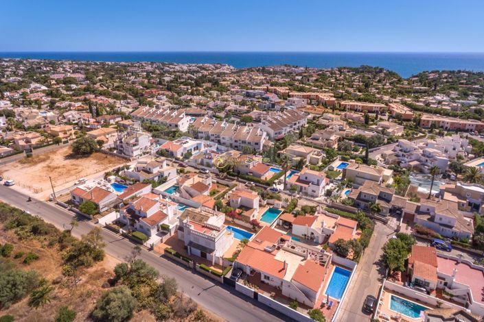 Image No.31-3 Bed Villa for sale