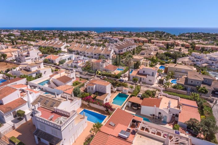 Image No.33-3 Bed Villa for sale