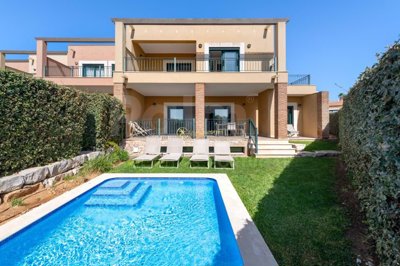 1 - Lagoa, Townhouse
