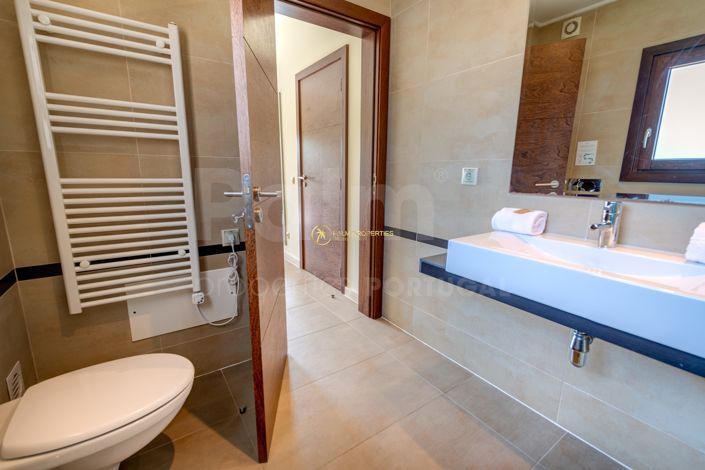 Image No.34-Maison de ville de 3 chambres à vendre à Lagoa