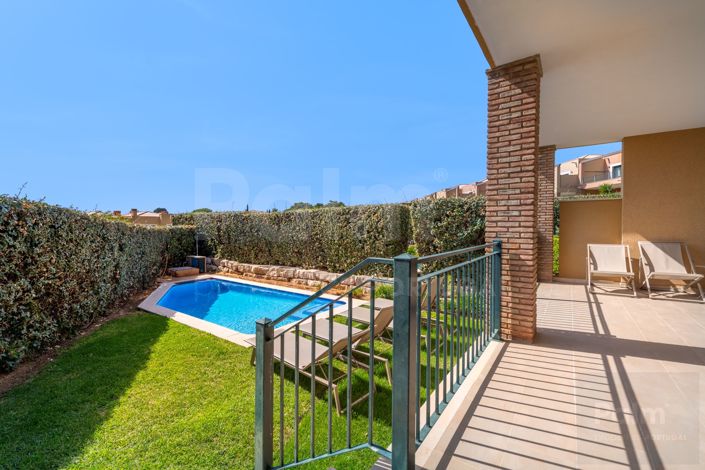 Image No.50-3 Bed Townhouse for sale