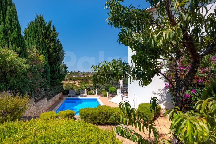 Image No.3-5 Bed Villa for sale