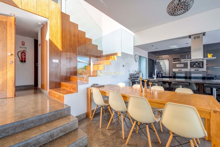 Image No.12-4 Bed Villa for sale