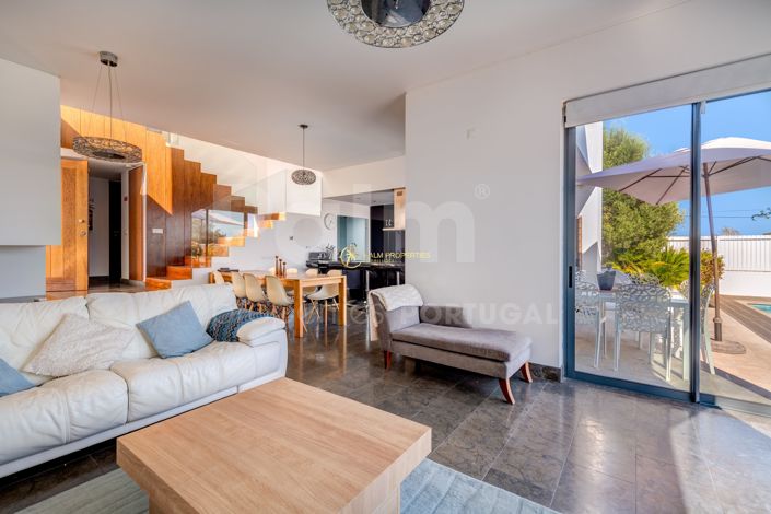 Image No.16-4 Bed Villa for sale