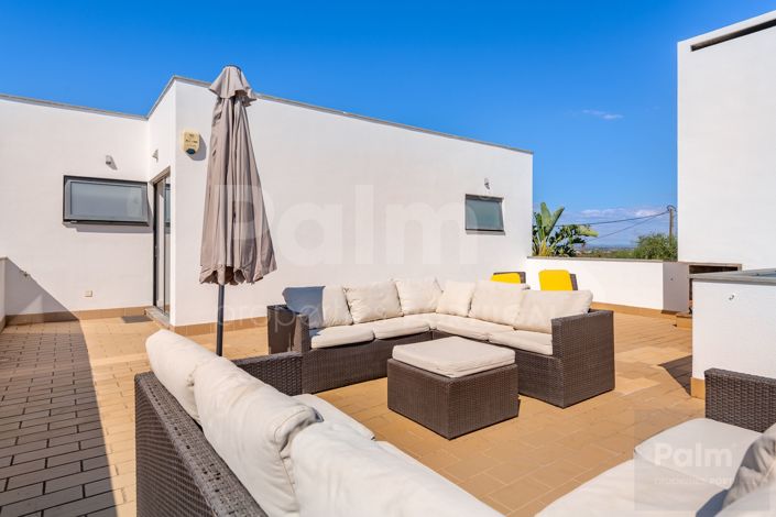 Image No.22-4 Bed Villa for sale