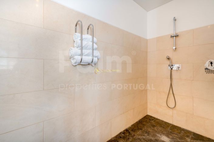 Image No.24-4 Bed Villa for sale