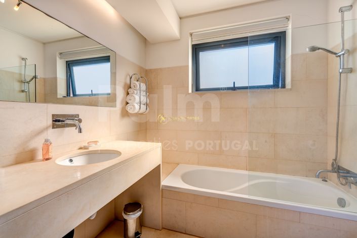 Image No.37-4 Bed Villa for sale