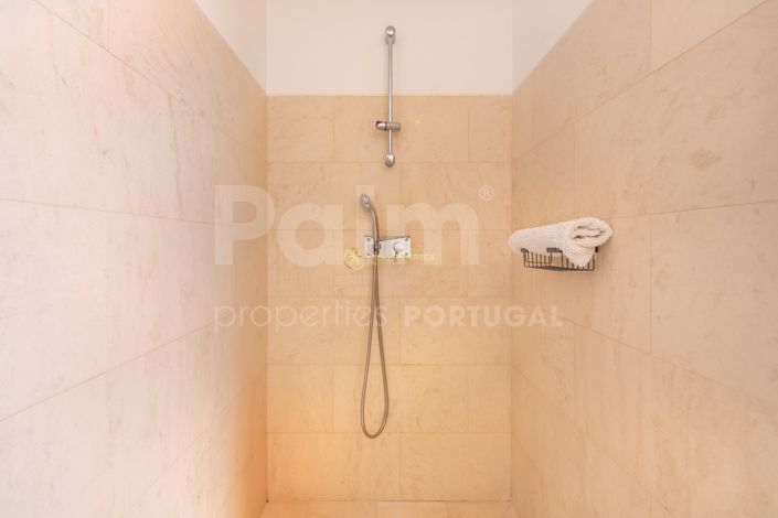 Image No.45-4 Bed Villa for sale