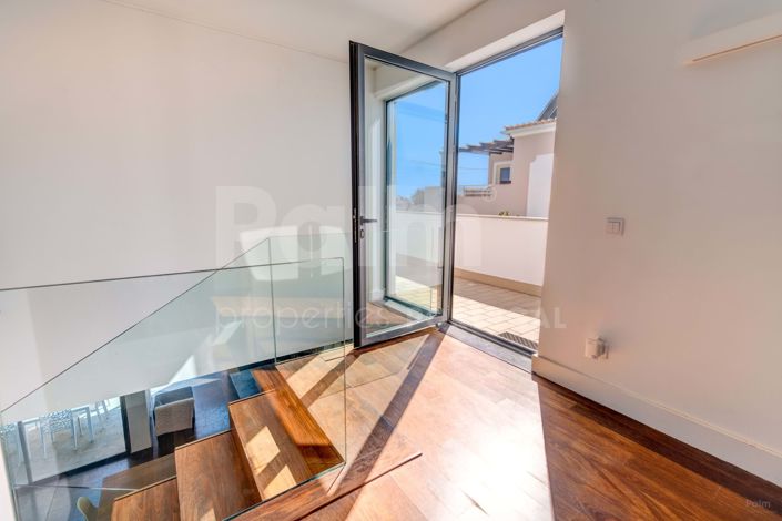 Image No.47-4 Bed Villa for sale