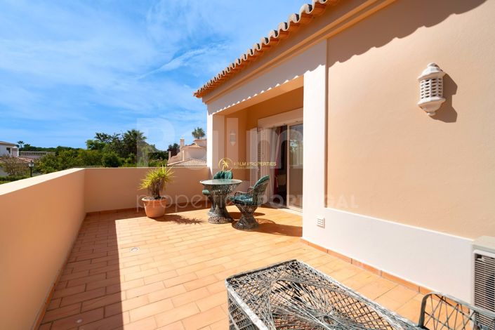 Image No.12-3 Bed Villa for sale