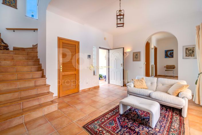 Image No.17-3 Bed Villa for sale